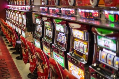 ibs4d Dream Number live dealer studio with card table and multilingual interface